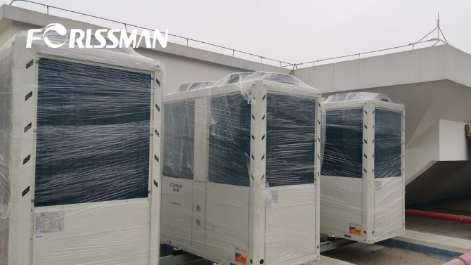 Commercial heat pump，installed for a mall